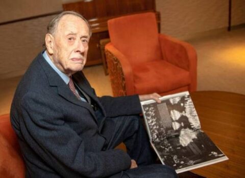 Şarl de Qollun oğlu Parisdə 102 yaşında vəfat edib