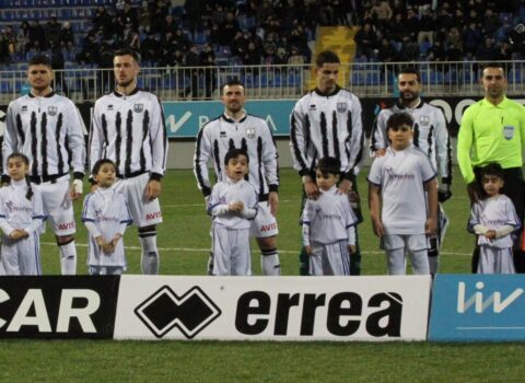“Neftçi” və “Qarabağ” meydana onlarla çıxdılar – VİDEO
