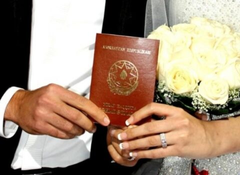 Azərbaycanda evlənənlərin sayı azalıb, boşanmalar artıb – Yeni statistika
