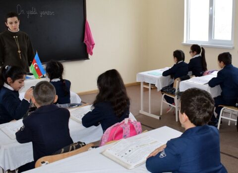 Məktəblərdə tətildən sonrakı ilk iş günü AÇIQLANDI