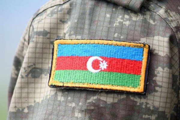 Azərbaycan Ordusunun əsgəri özünü GÜLLƏLƏDİ Azərbaycan Ordusunun əsgəri özünü GÜLLƏLƏDİ