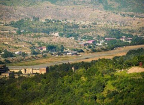 Xocalı qatili Azərbaycana gəldi – FOTO