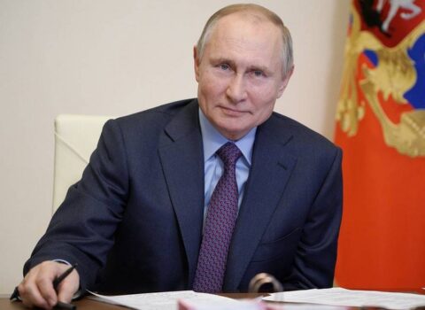 Rusiya MSK: Putin prezident seçkilərində qalib gəldi – YENİLƏNİB