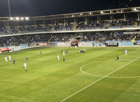 “Qarabağ” səfərdə “Neftçi”ni darmadağın etdi