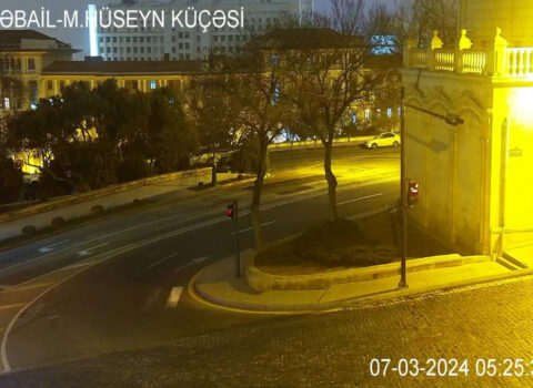 Bakının mərkəzində bağlı olan yol açılıb – FOTO
