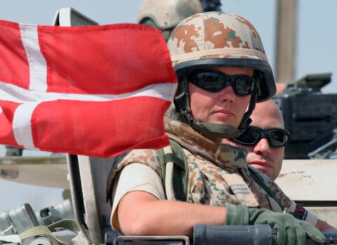 Bu ölkədə qadınlar hərbi xidmətə cəlb ediləcək
