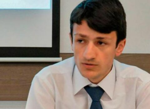 “Rusiya Cənubi Qafqazı tərk edə bilər” – Edqar Elbakyan