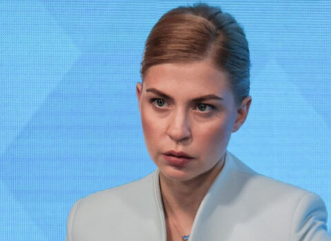 Ukrayna rəsmisi ABŞ və Almaniyanı günahlandırdı