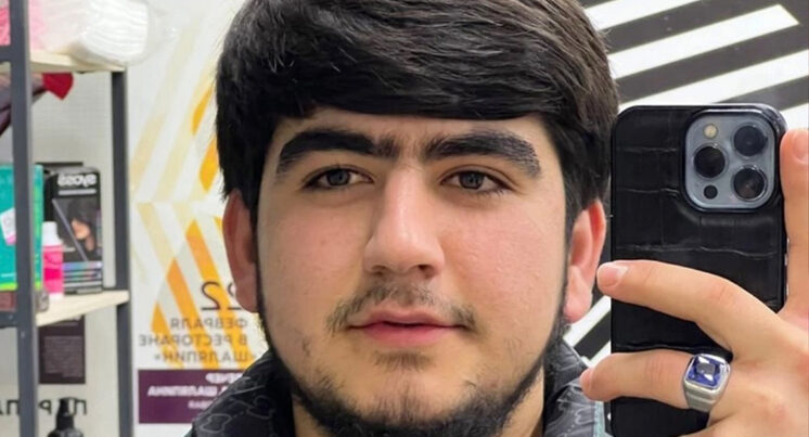 Bərbər işləyən tacik terrorçuya necə çevrilib? – Rusiya mediasının 19 yaşlı Məhəmməd Fayzovdan yazdıqları Bərbər işləyən tacik terrorçuya necə çevrilib? – Rusiya mediasının 19 yaşlı Məhəmməd Fayzovdan yazdıqları