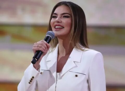 Kabayeva uzun müddətdən sonra üzə çıxdı – FOTOLAR