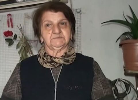 48 ildir elektrik işləyən qadın – VİDEO