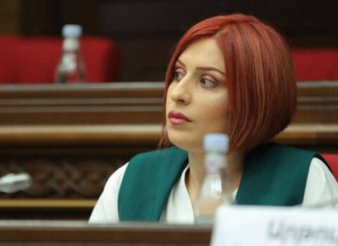 Hamoyan: “Vətəndaşlarımıza ölkəmizin yeni təhlükələrlə üzləşəcəyini izah etməliyik”