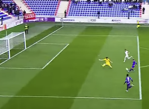 Azərbaycanda hakimdən biabırçı penalti qərarı – VİDEO