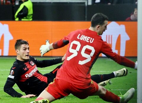 “Qarabağ”ın qapıçısının meneceri “Bayer 04”lə oyunun hakimliyindən narazı qalıb