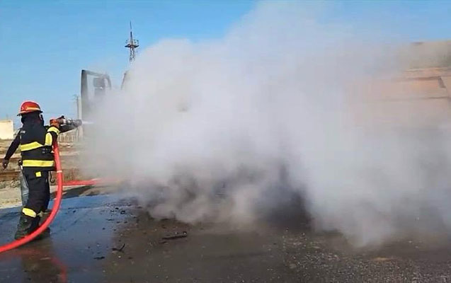 “Kamaz”dakı yanğın belə söndürüldü – VİDEO “Kamaz”dakı yanğın belə söndürüldü – VİDEO