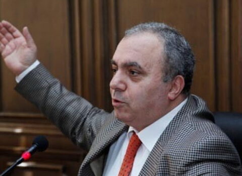“Ya Rusiyanın müttəfiqi olmalıyıq, ya da Türkiyənin vassalı…” – Hrant Baqratyan