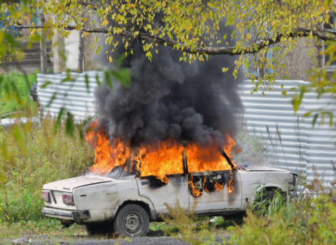 Cəlilabadda “VAZ-2107” markalı maşın yandı