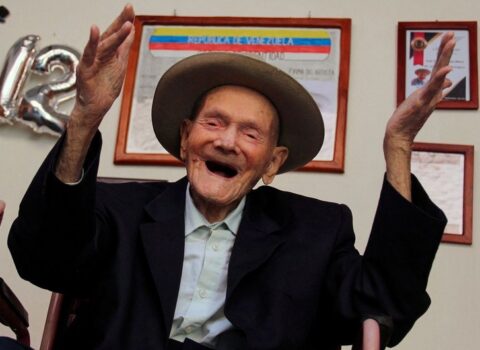 Dünyanın ən yaşlı kişisi 115 yaşında vəfat etdi