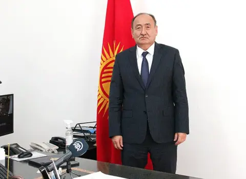 “Guya avtomobillərim həyat yoldaşımın adınadır” – QALMAQAL