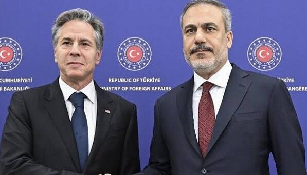 Blinkenlə Hakan Fidanın görüşünün təfərrüatı bəlli oldu Blinkenlə Hakan Fidanın görüşünün təfərrüatı bəlli oldu