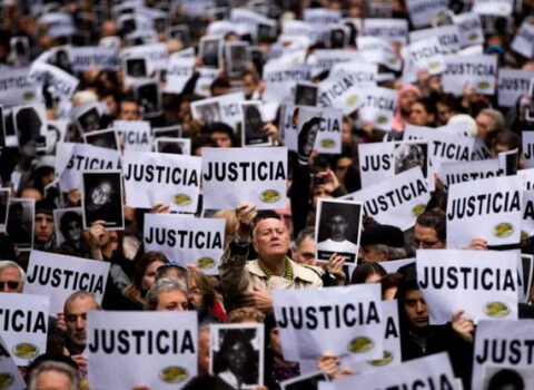 Argentina məhkəməsindən İranla bağlı QƏRAR