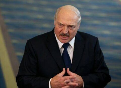 Lukaşenko: “ABŞ çoxlu səhvlər edib”