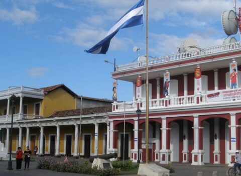 Bu ölkə də Ekvadorla diplomatik münasibətləri kəsdi