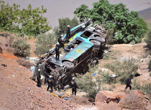 Peruda avtobus uçuruma aşdı – 23 nəfər öldü