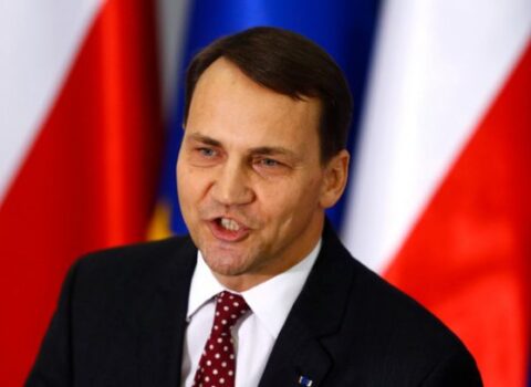 Sikorski: “NATO-u Ukraynanı alyansa qəbul etməyə maraqlı deyil”