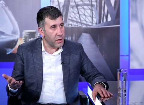 Ermənistanda iki jurnalist həbs edildi