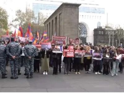 Ermənistan XİN qarşısında AKSİYA