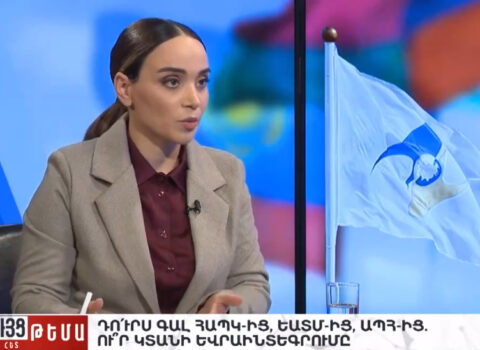 “Qərb bizi fəlakətə aparır. Olkəmizi ağalarınızın süfrəsinin qırıntılarına dəyişməyin!”