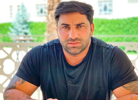 “Atam məni qucaqlamaq istəsə, icazə vermərəm” – Kamil