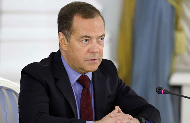 Dmitri Medvedev: ”Anklavlarının ekstremizm yuvasına çevrilmə təhlükəsi var”