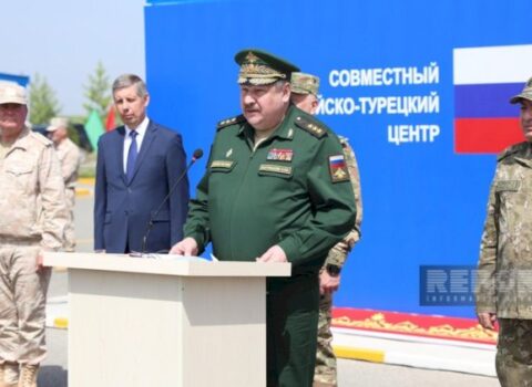 Rusiyalı general Ağdamdakı monitorinq mərkəzindən danışdı