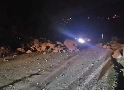 İstanbulda sürüşmə oldu, 70 nəfər təxliyə edildi