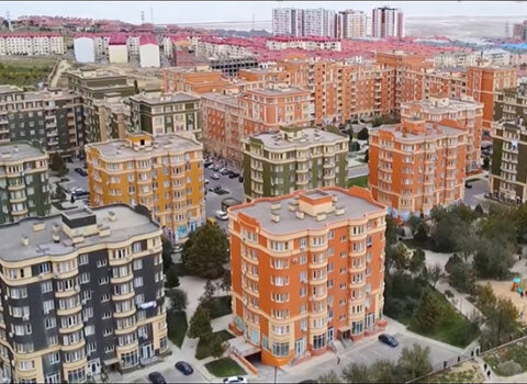 “Yeni Bakı”da maşının altında qalan 90 yaşlı qadın öldü
