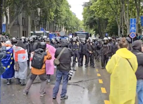 Gürcüstan polisi aksiyanı dağıtmağa hazırlaşır – Xəbərdarlıq edildi