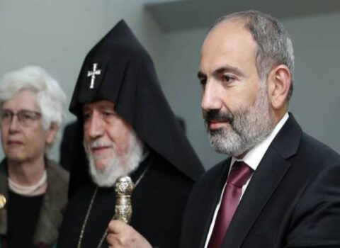 Paşinyan: Erməni kilsəsi ən böyük təsir agentidir, bunu aradan qaldıracağıq