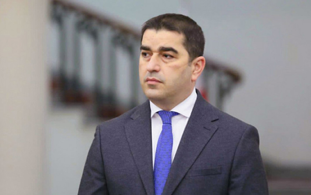 “Prezident imzalamasa, bunu mən edəcəyəm” “Prezident imzalamasa, bunu mən edəcəyəm”