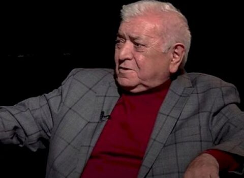 Aqil Abbas o hadisəni özündən uydurub? – Ekspertlər cərimənin 80 manat olmadığını dedi