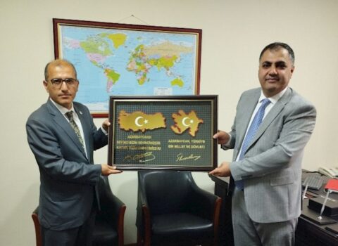 Türkiyənin Azərbaycandakı səfirliyində səmimi görüş — FOTO