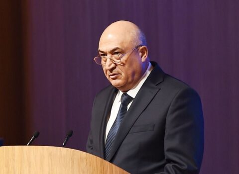 Prezident icra başçısını işdən çıxardı 