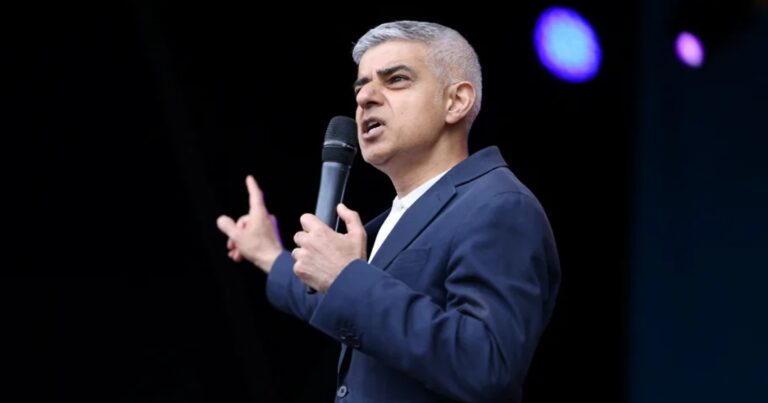 Üçüncü dəfə Londonun meri SEÇİLDİ Üçüncü dəfə Londonun meri SEÇİLDİ