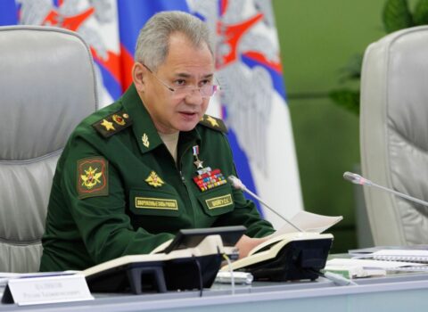 Putin Sergey Şoyqunu vəzifəsindən azad etdi
