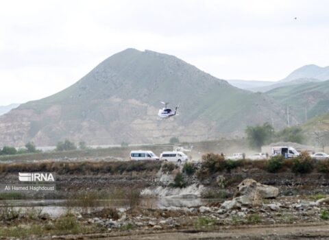 Təcili yardım helikopteri qəza yerindən geri qayıtdı