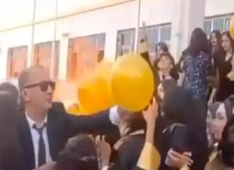 Türkiyədə məktəbdə partlayış: xeyli sayda yaralı var
