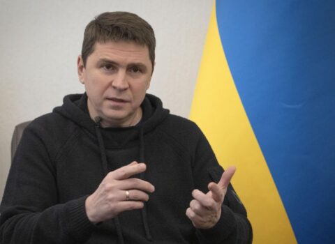Ukrayna rəsmisi Putinin andiçmə mərasimini əla saldı
