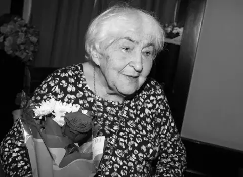 Qizni jinsiy aloqada bolishga ishontiring