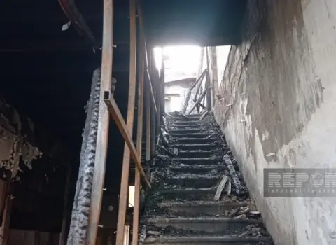 Gəncədə bir neçə obyekt külə döndü